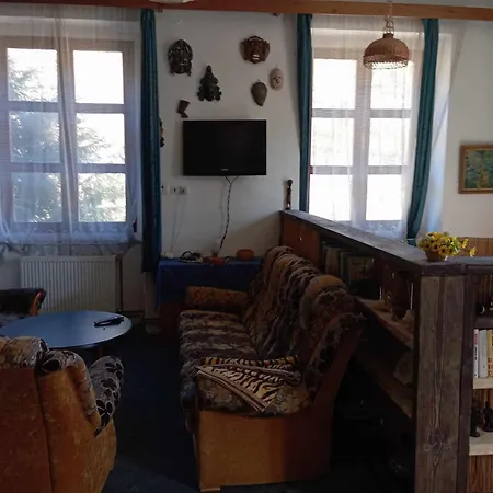 Stará škola - Apartmán, 4 Lůžka * Cakova